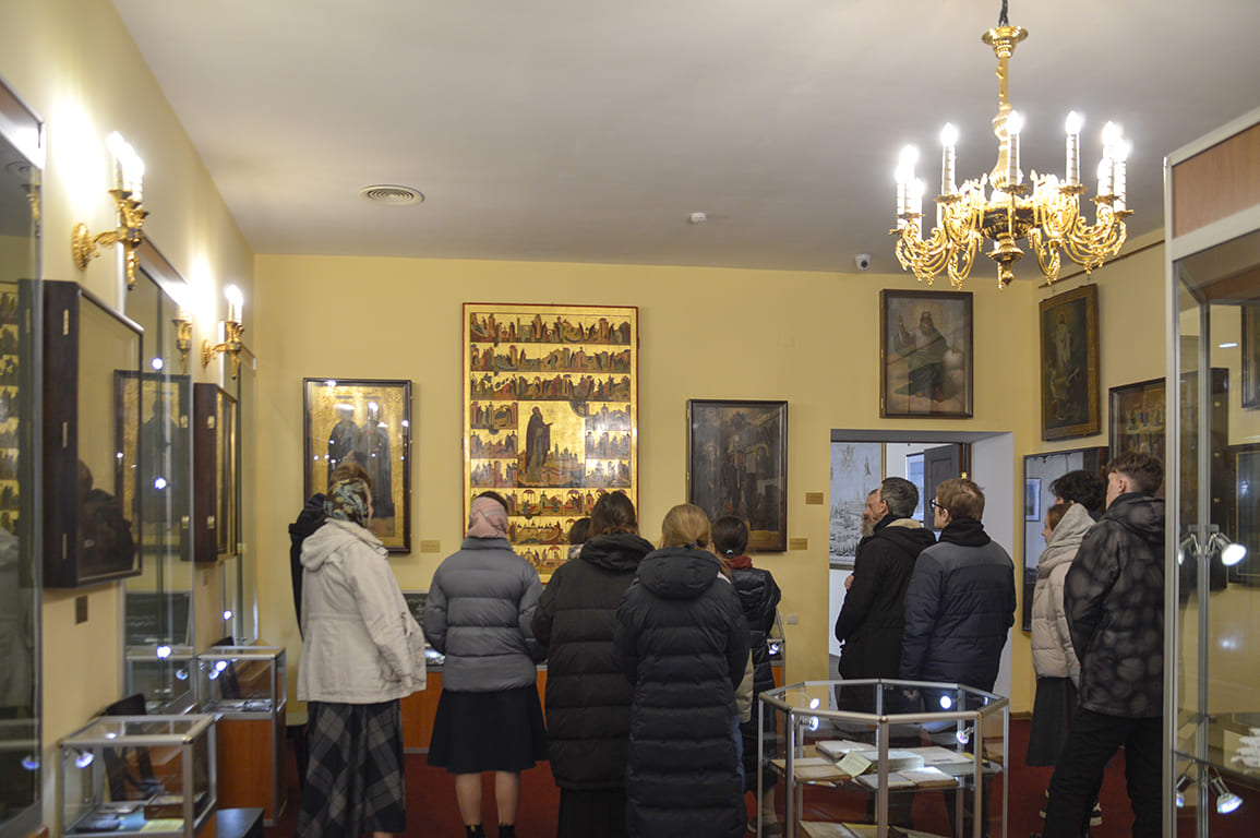 Учащиеся Православной Свято-Петровской школы совершили паломничество в Нило-Столобенскую пустынь 5