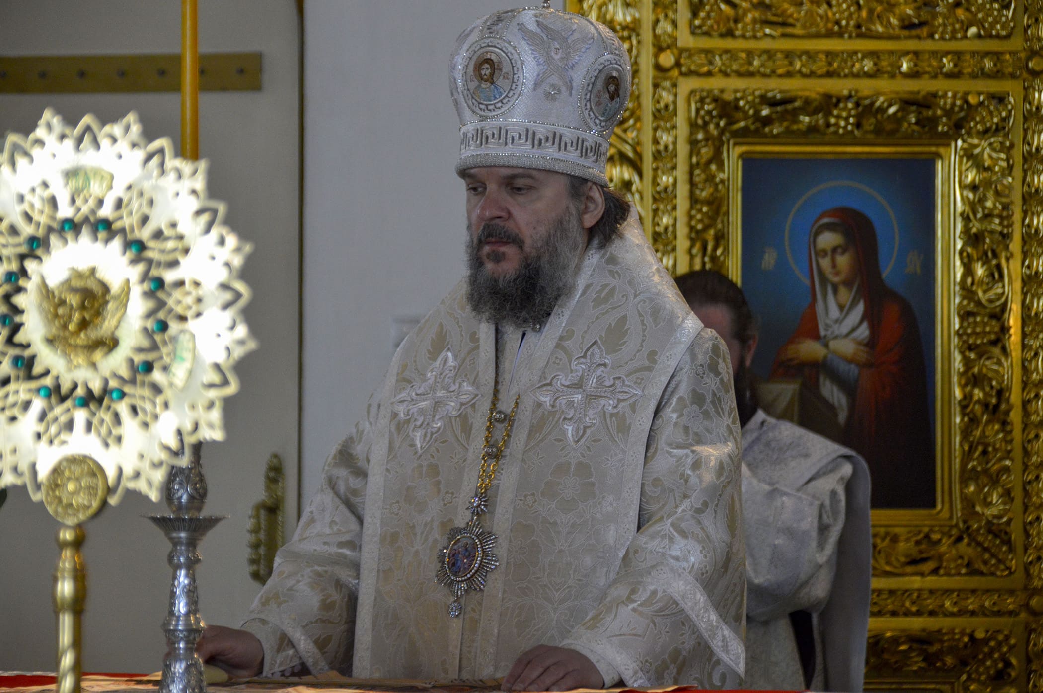 Митрополит Тверской и Кашинский Амвросий совершил Божественную литургию в Нило-Столобенской пустыни 6