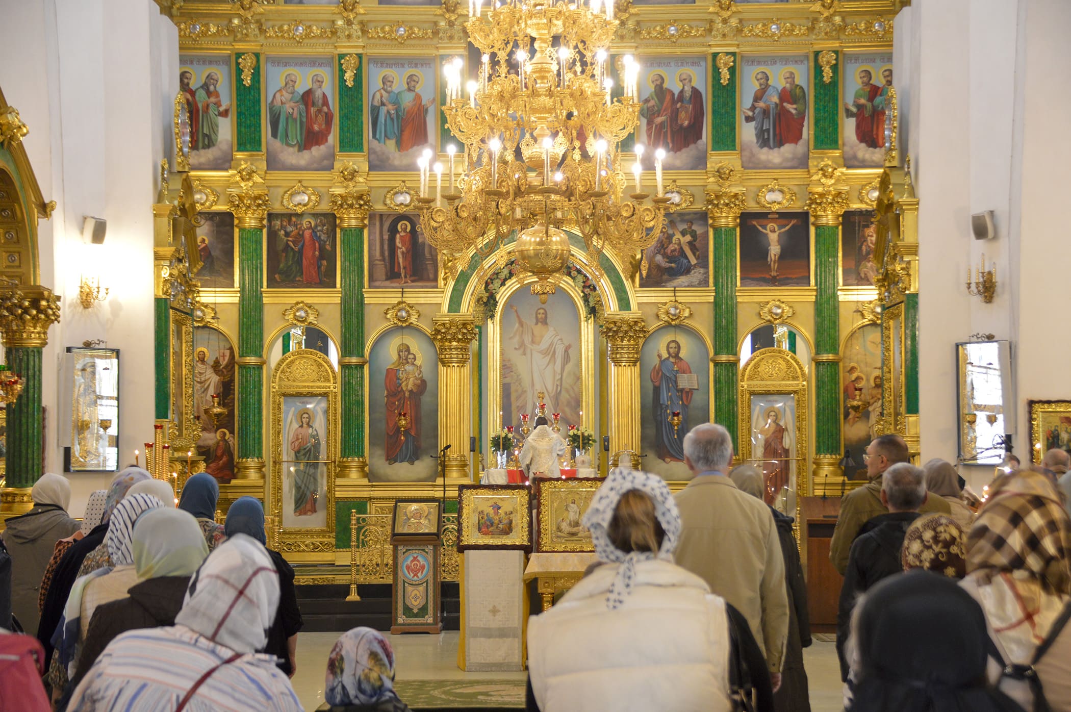Митрополит Тверской и Кашинский Амвросий совершил Божественную литургию в Нило-Столобенской пустыни 8