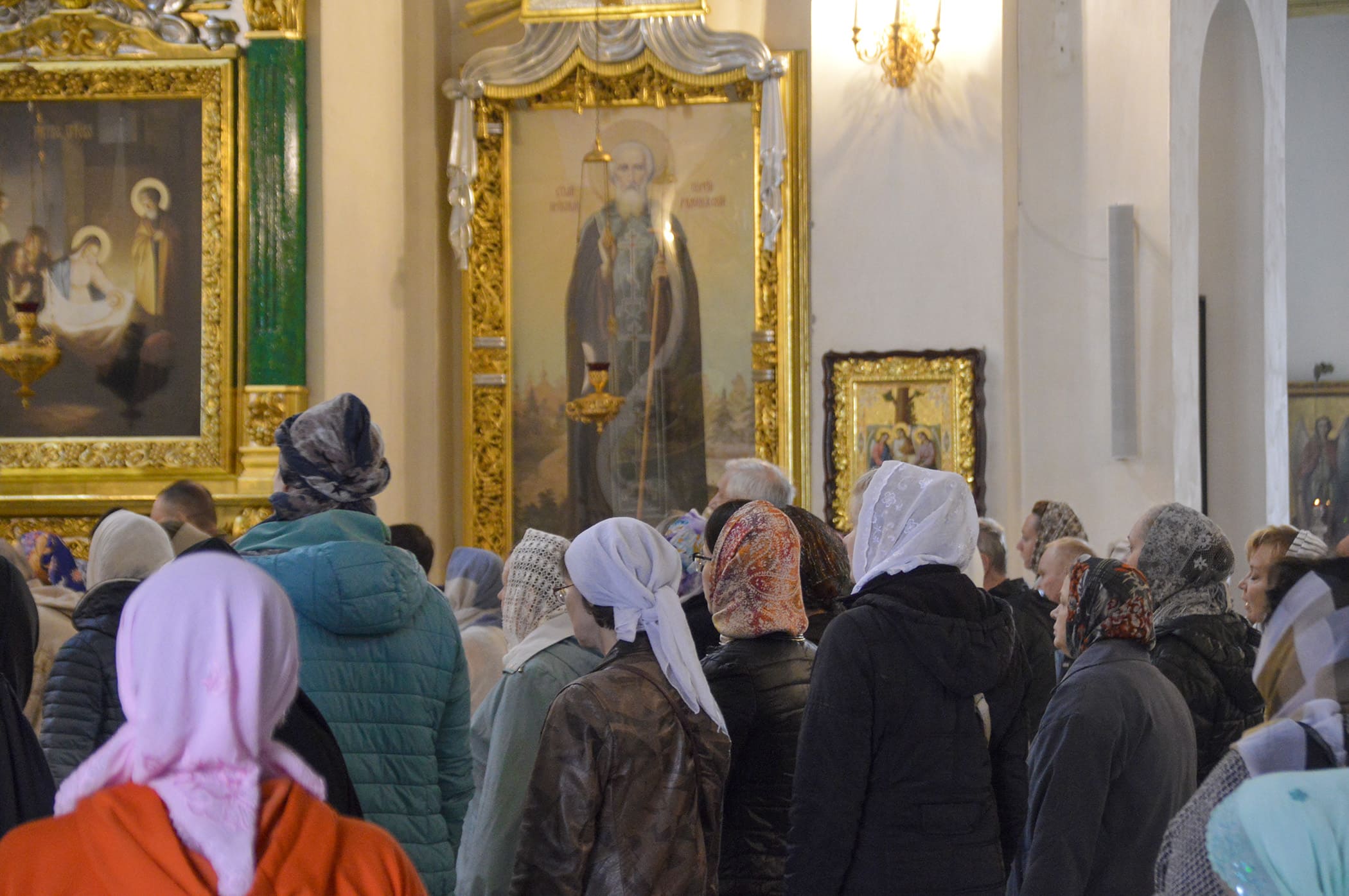 Митрополит Тверской и Кашинский Амвросий совершил Божественную литургию в Нило-Столобенской пустыни 9