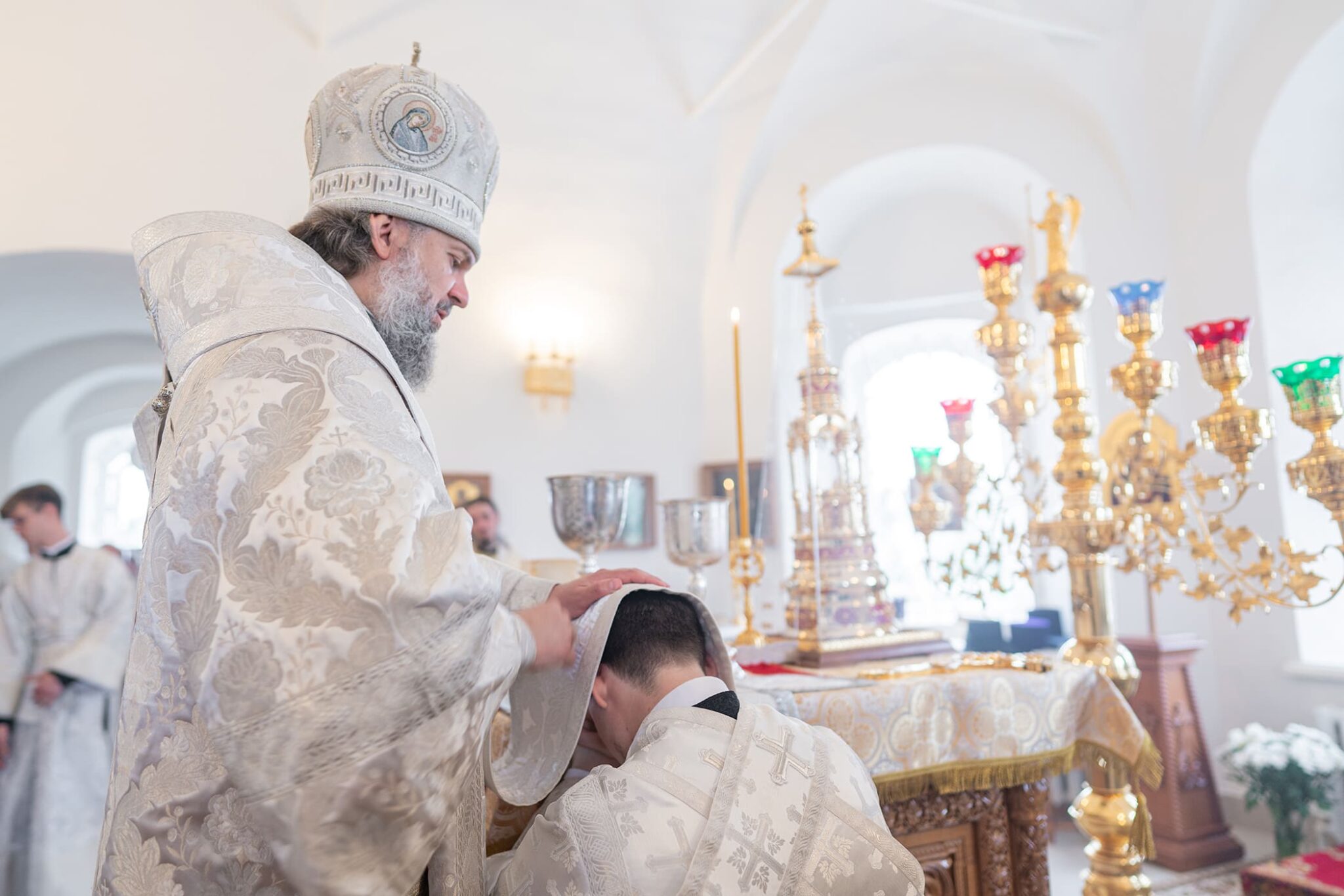 Мариинск храм трехпрестольный храм